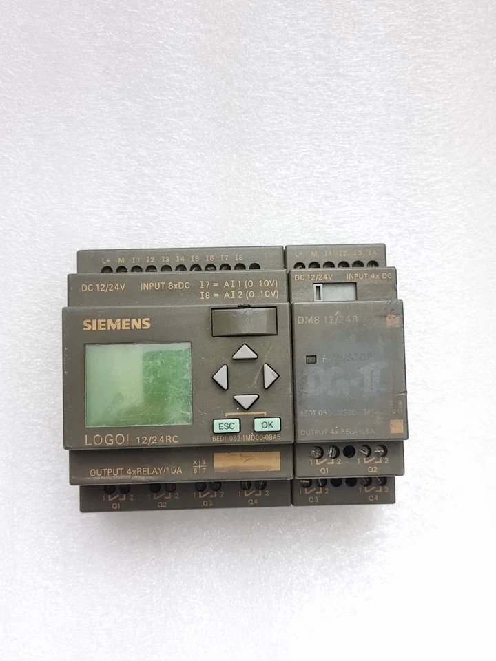 Siemens 6ED1052-1MD00-0BA5 Logo With 6ED1055-1MB00-0BA1 Expansion Module 12/24V